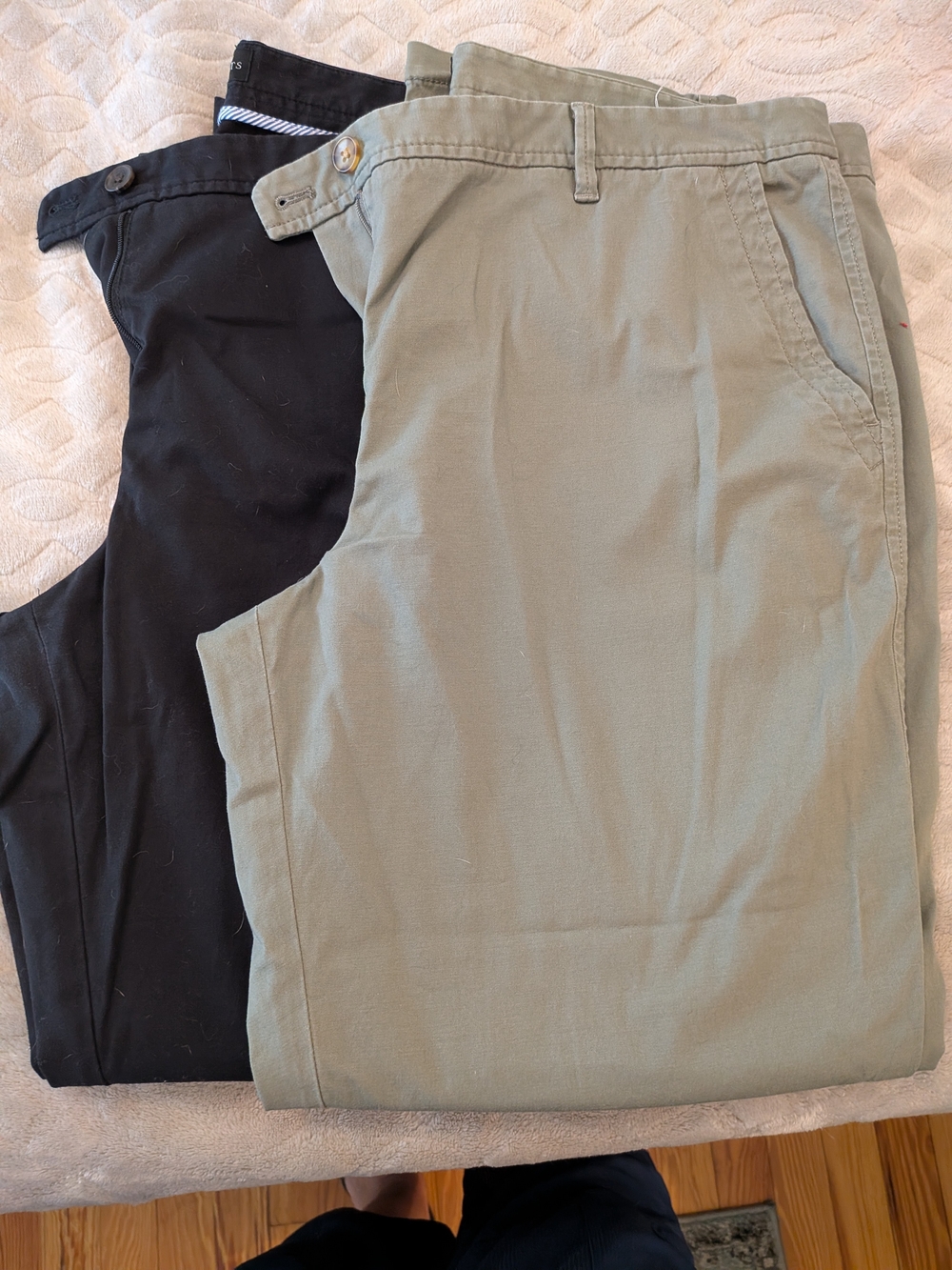 Talbots 2 PAIR Ladies Talbots Relaxed Chino Pants in Navy and Tan 14Petite